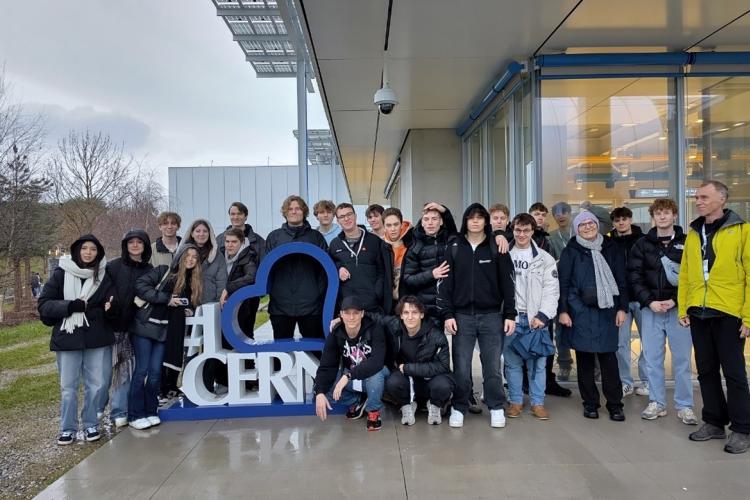 CERN 01