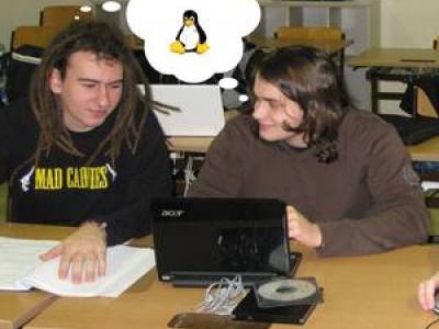 LiS (Linux in School)